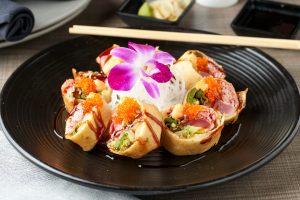 https://scottsdale.com/wp-content/uploads/2024/10/15th-Anniversary-Valentines-Day-at-Ling-Louies-Asian-Bar-and-Grill-img4.jpg