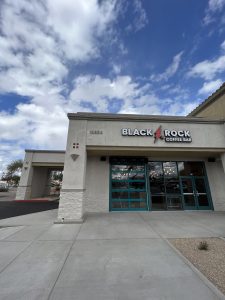 https://scottsdale.com/wp-content/uploads/2024/10/Black-Rock-Coffee-Bar-Opens-its-Sixth-Store-in-Scottsdale-img1.jpg