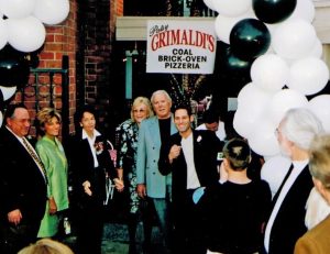 https://scottsdale.com/wp-content/uploads/2024/10/Grimaldis-Pizzeria-Celebrates-20-Years-in-Scottsdale-img1.jpg