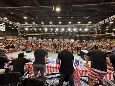 https://scottsdale.com/wp-content/uploads/2024/10/Its-Back-The-Cold-Beers-Cheeseburgers-Summer-Slider-Eating-Contest-Returns-for-Year-Two-img2.jpg