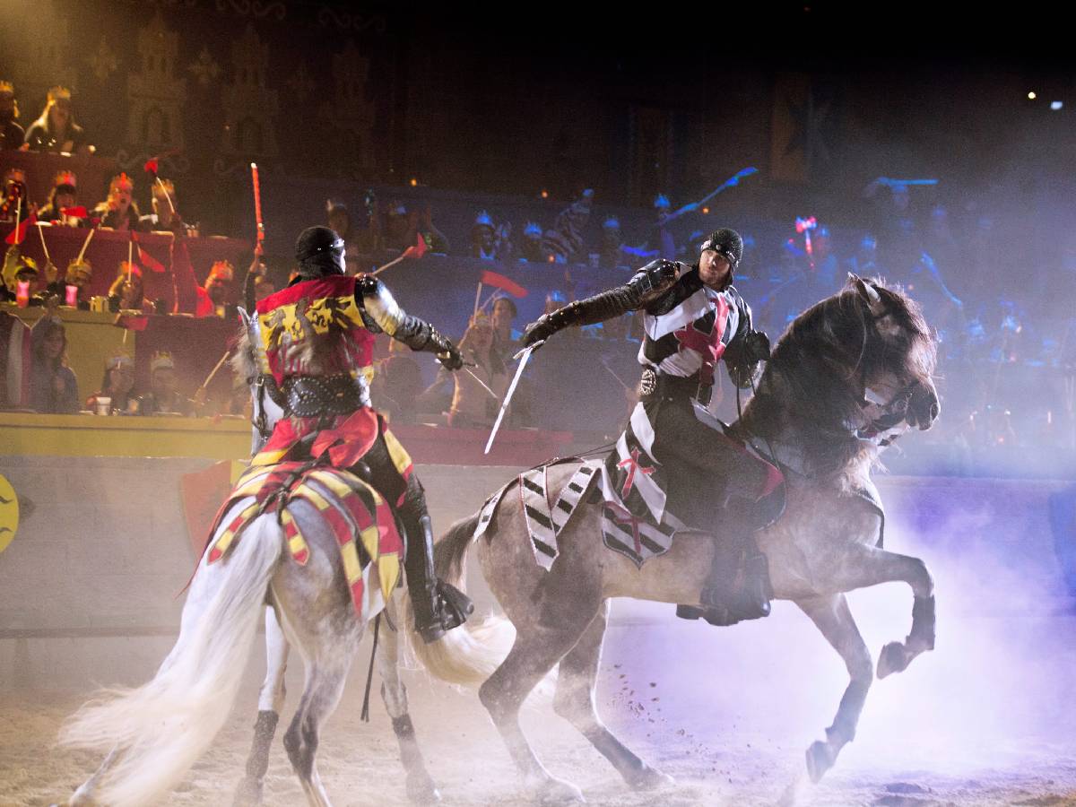 Medieval Times Dinner & Tournament Donates $100,000 to Support Families Experiencing Food Insecurity