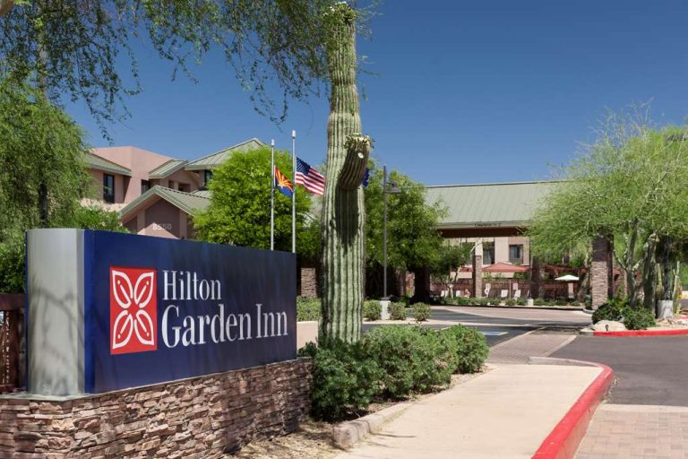 Hilton Garden Inn Scottsdale6 768x512
