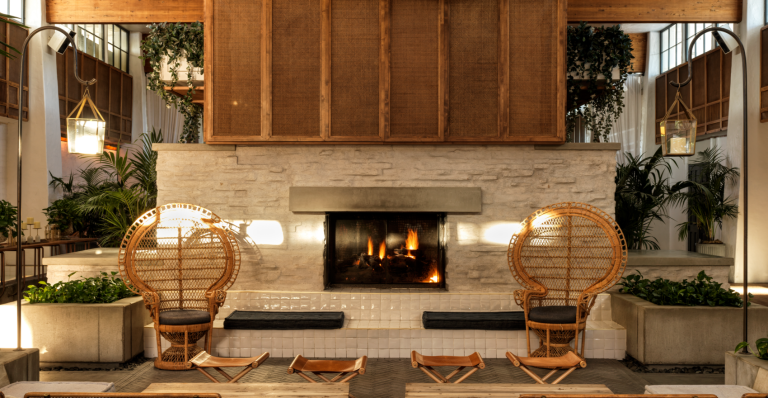 TheScott Lobby Fireplace 1700x880 1 768x398