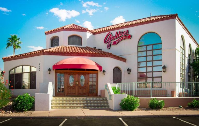 Goldie S Sports Bar img1 768x487