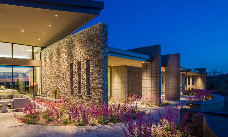 ContemporaryScottsdaleInteriorDesignHome3 1 768x461
