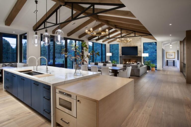 Great room 800x533 1 768x512