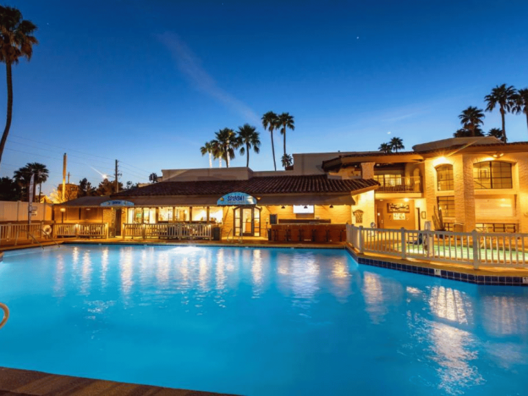 Scottsdale Camelback 768x576