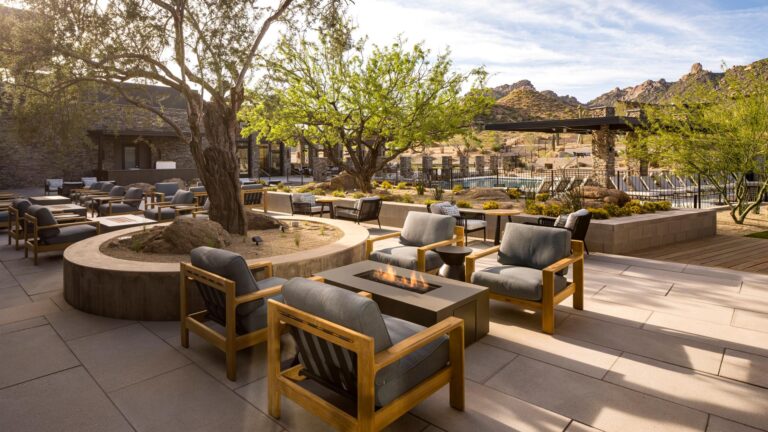 Sereno Canyon MHL Patio 6212 1920 768x432