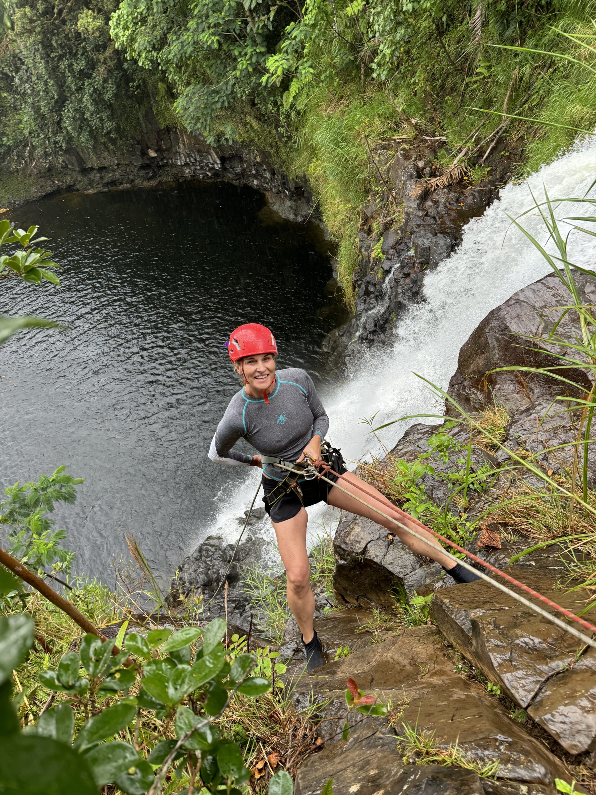 Barefoot rappelling in Hawaii. Courtesy Jennifer A. Barefoot