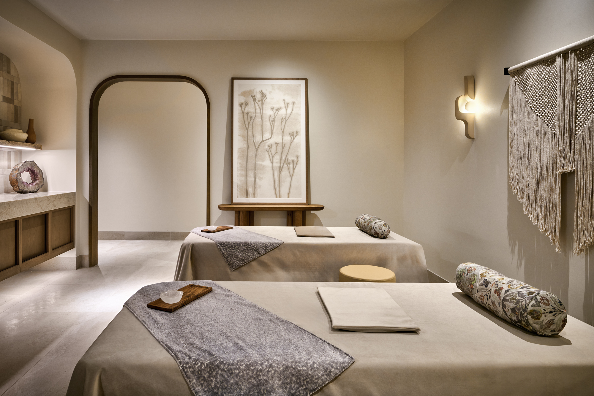 A double treatment room at The Spa at Camelback Inn. Courtesy W Marriott Scottsdale Camelback Inn Resort & Spa